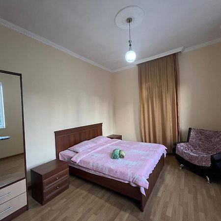 Apartment Merabi 巴统 外观 照片