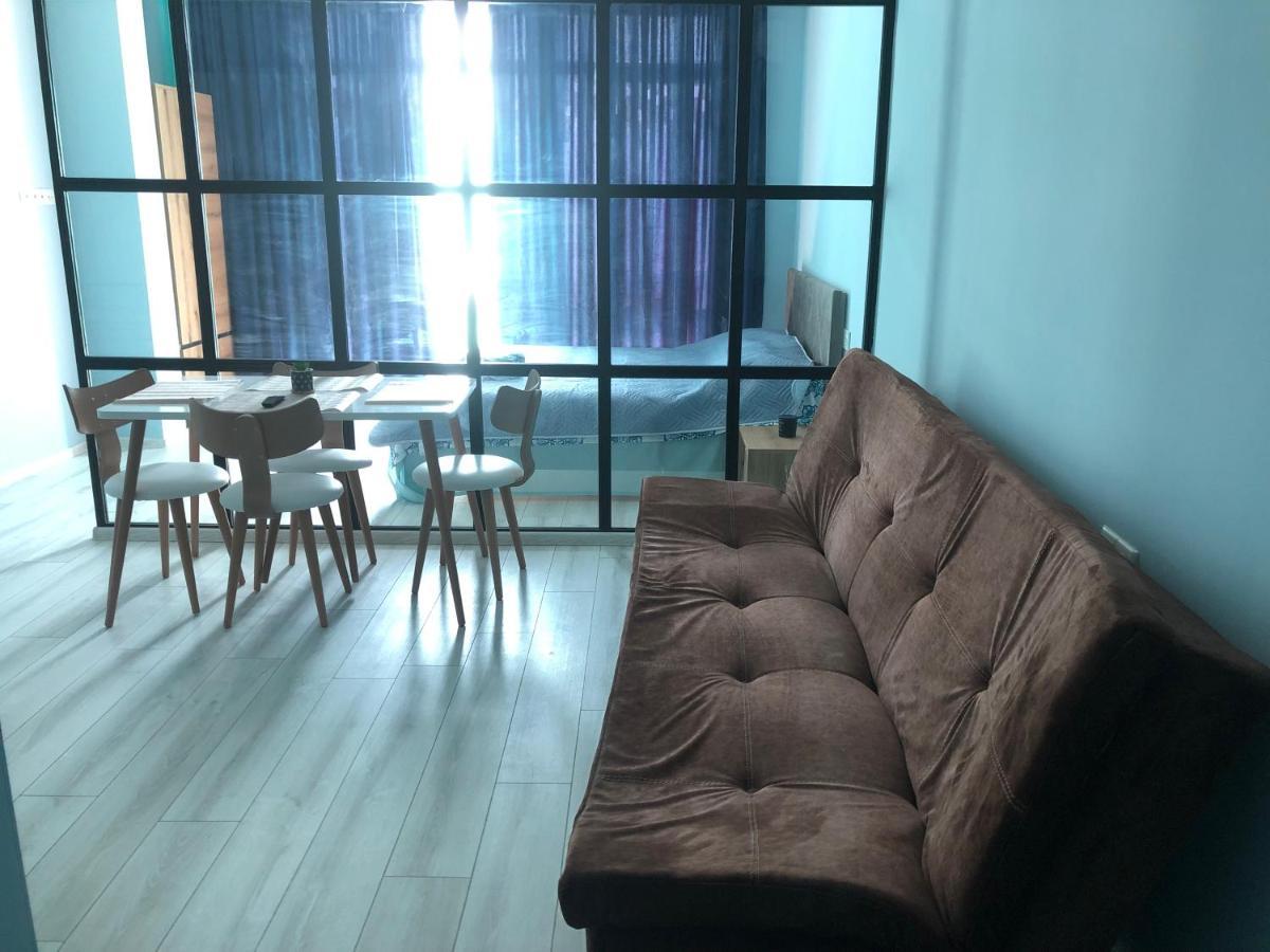 Apartment Merabi 巴统 外观 照片