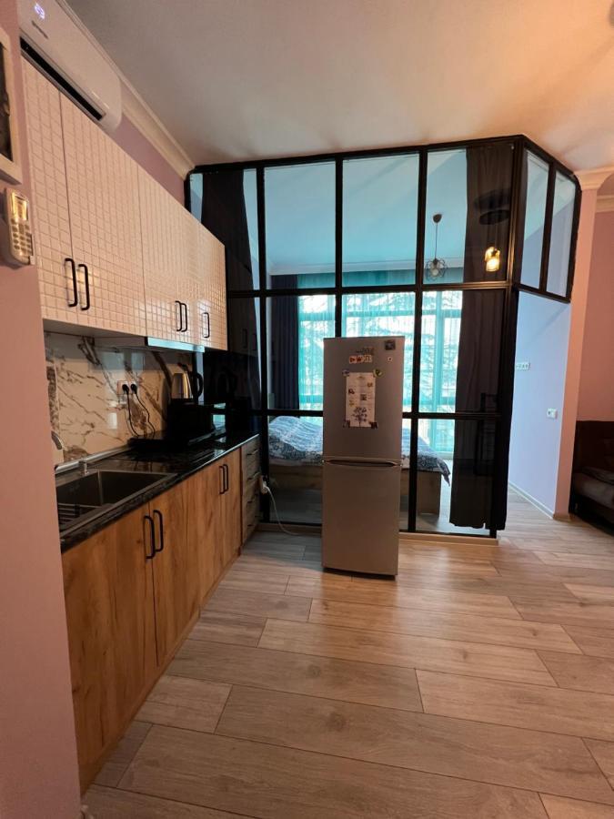 Apartment Merabi 巴统 外观 照片