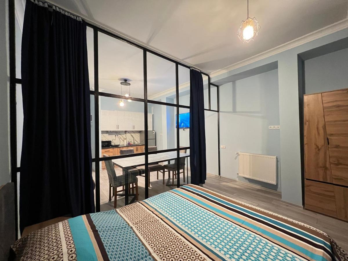 Apartment Merabi 巴统 外观 照片