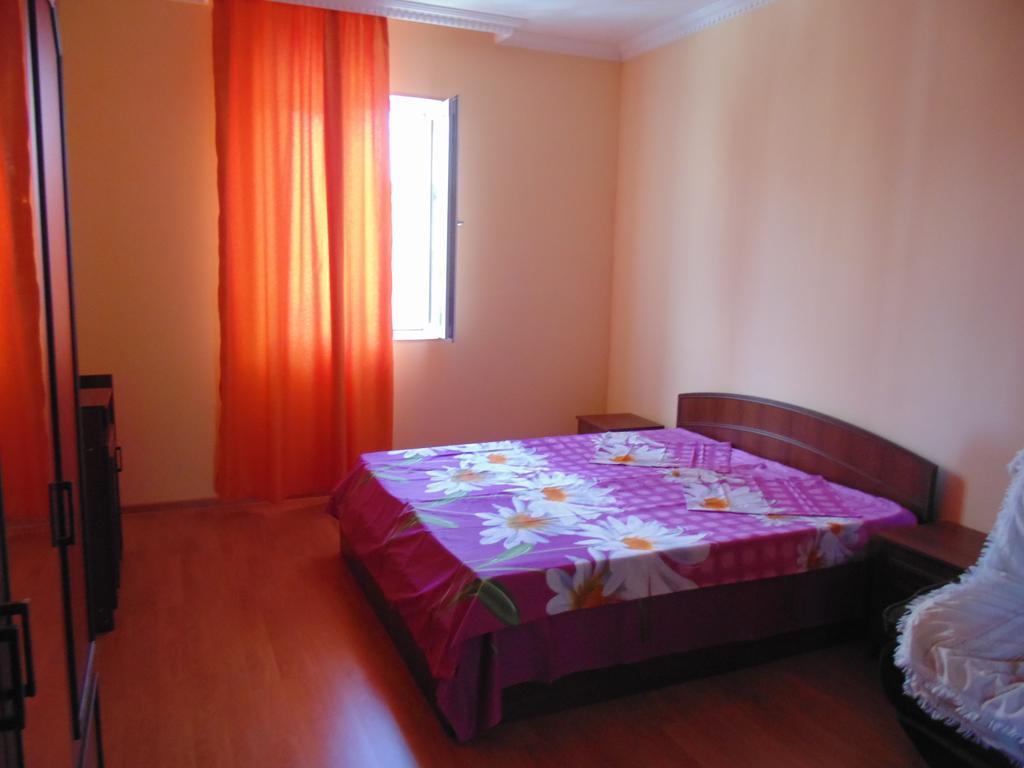 Apartment Merabi 巴统 客房 照片